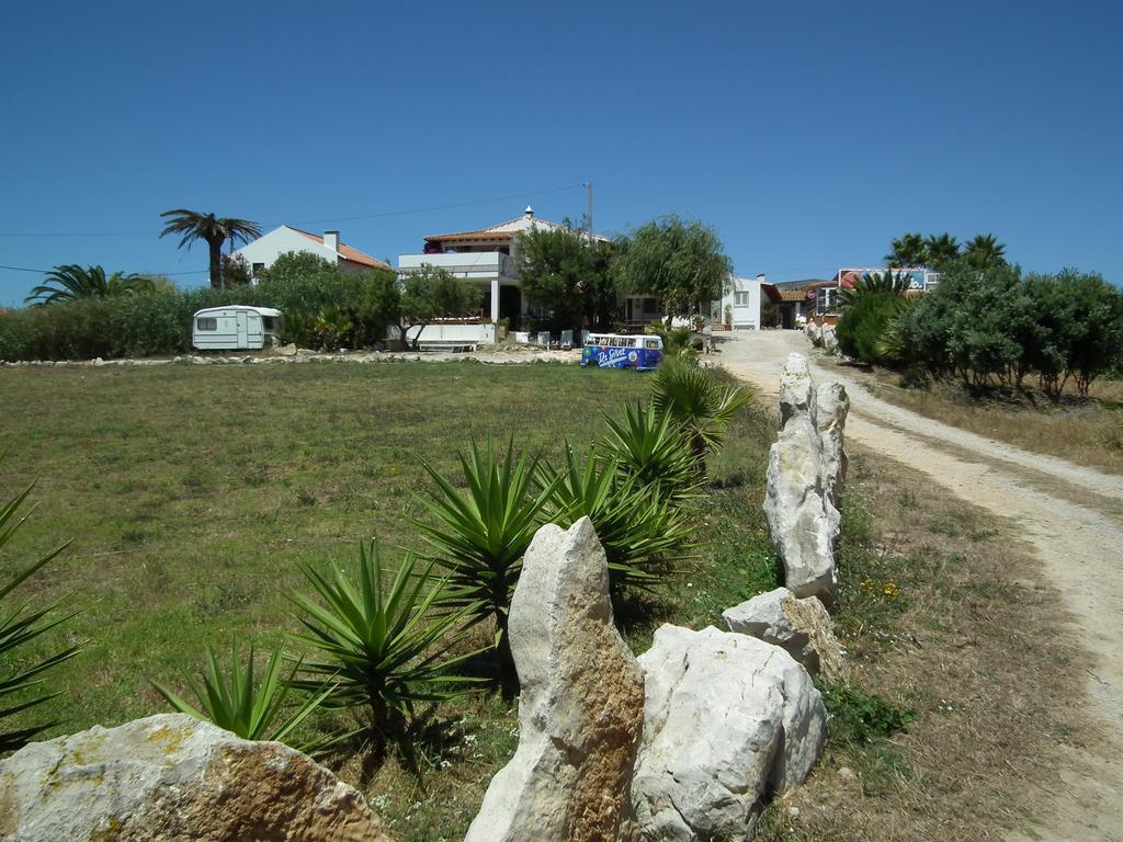 Da Silva Surfcamp Hostel Areia Branca Exterior photo